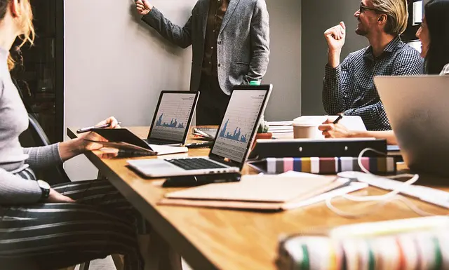 التشديد على ترقية الأطباء بالإنترنت 9 التشديد على ترقية الأطباء بالإنترنت